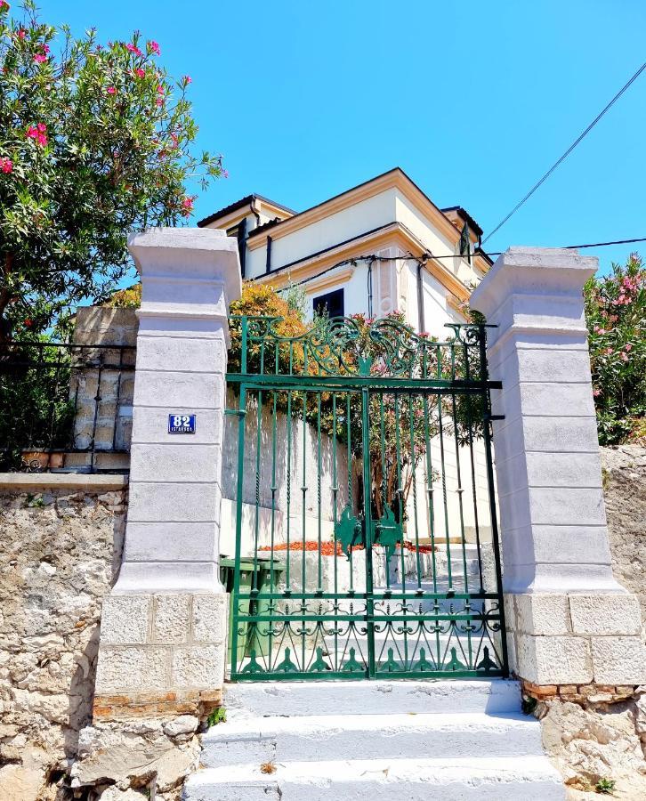 Willa Casa Alisa Szybenik Zewnętrze zdjęcie
